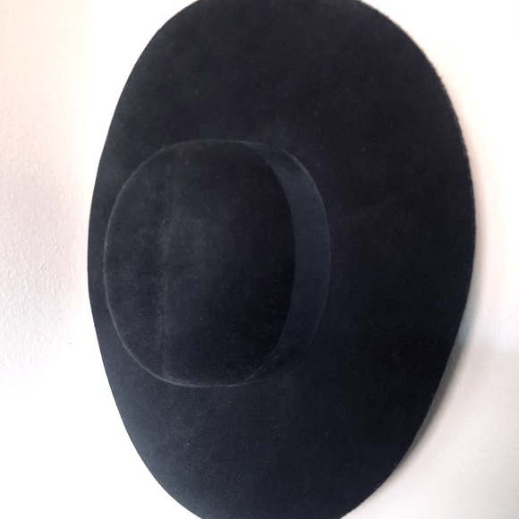 Wool Floppy Hat - Picture 2 of 5